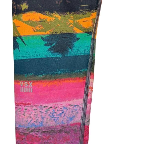 Victoria's Secret Sport VSX Knockout Tropical Sunset Beach Palm Tree Leggings - Picture 4 of 5